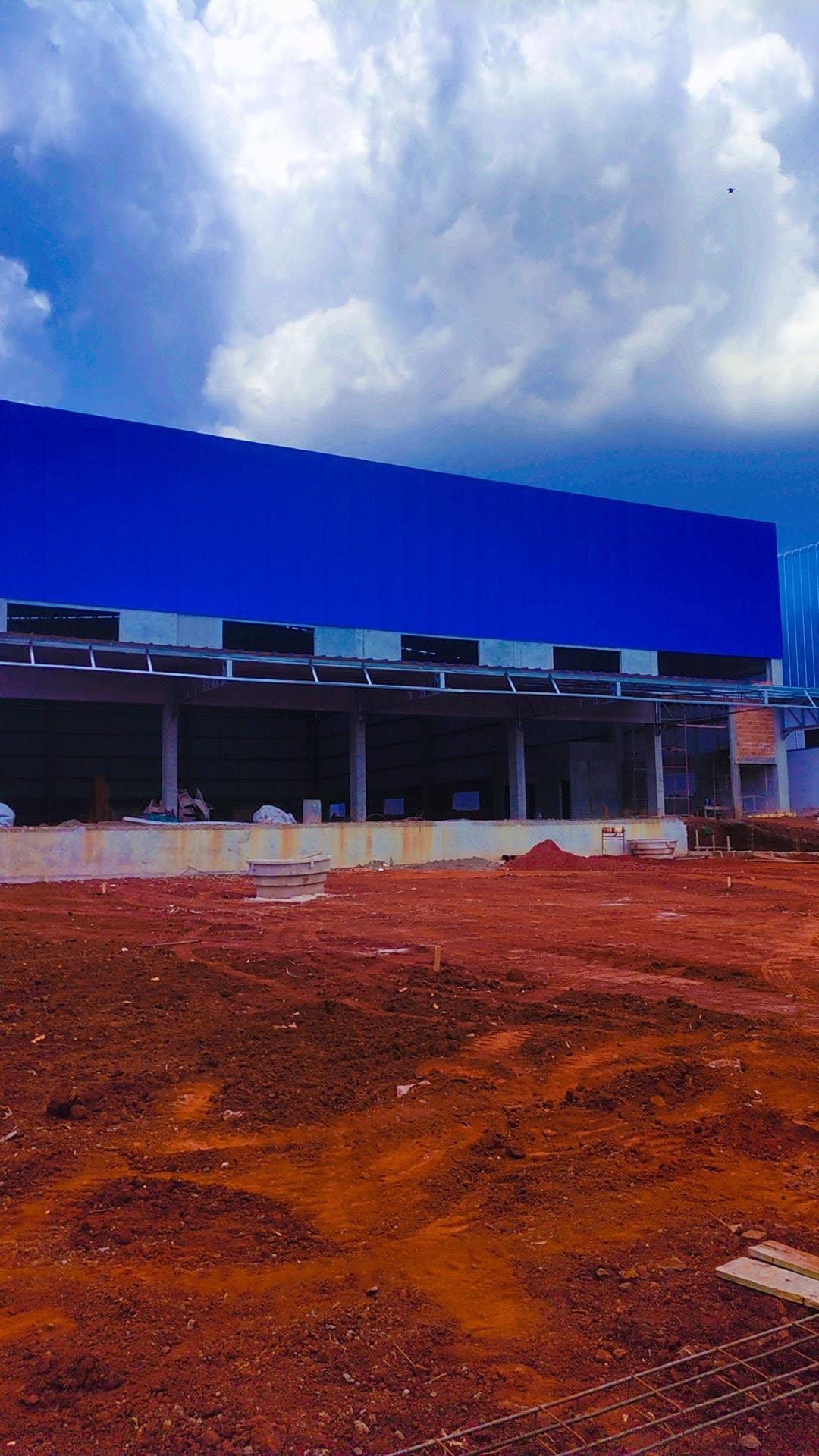 Barracão industrial construído pela Lajeresk em Maringá