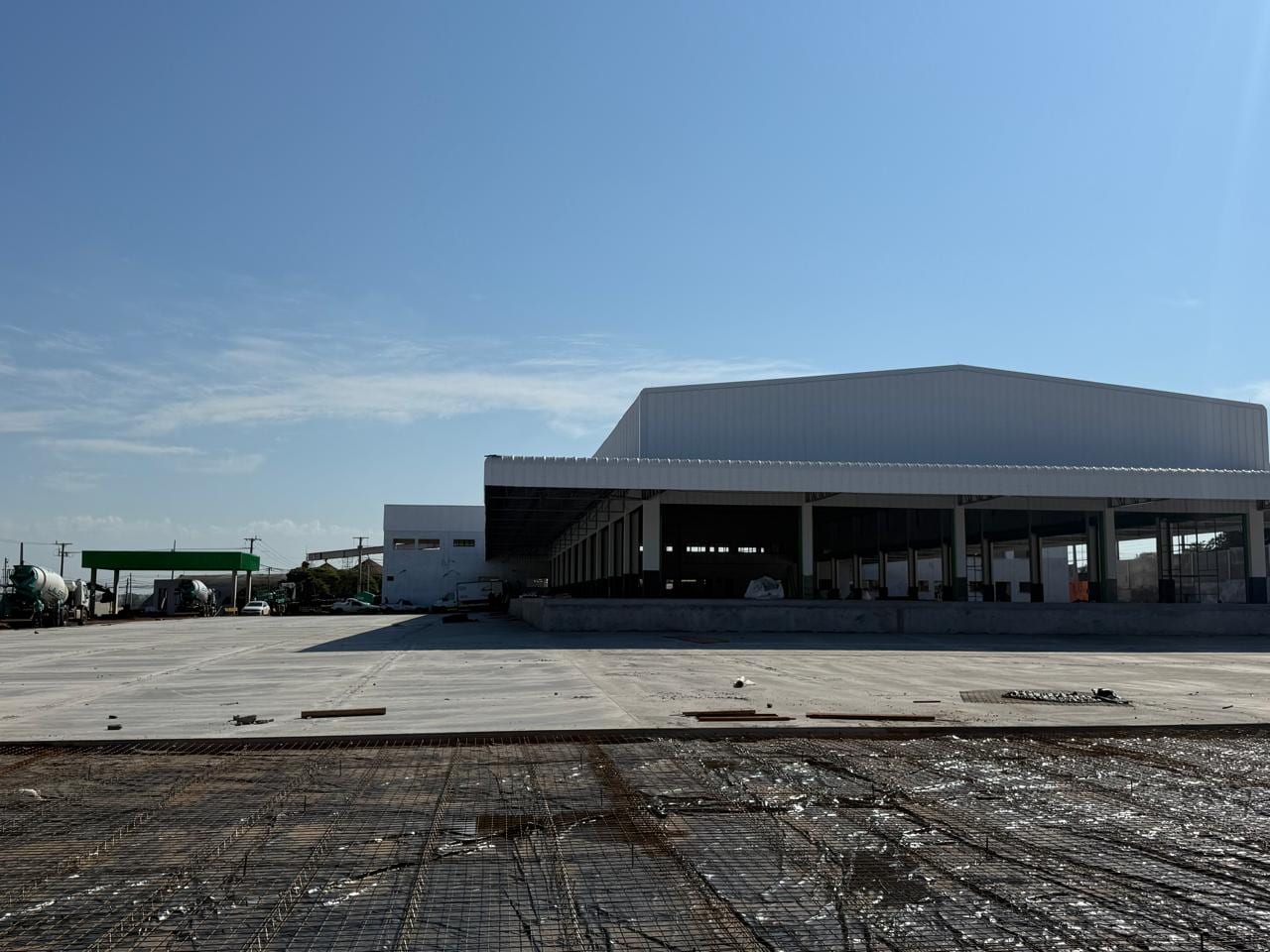 Obra de barracão executada pela construtora Lajeresk